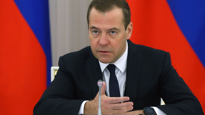 Медведев рассказал о последствиях западной политики "разделяй и властвуй"
