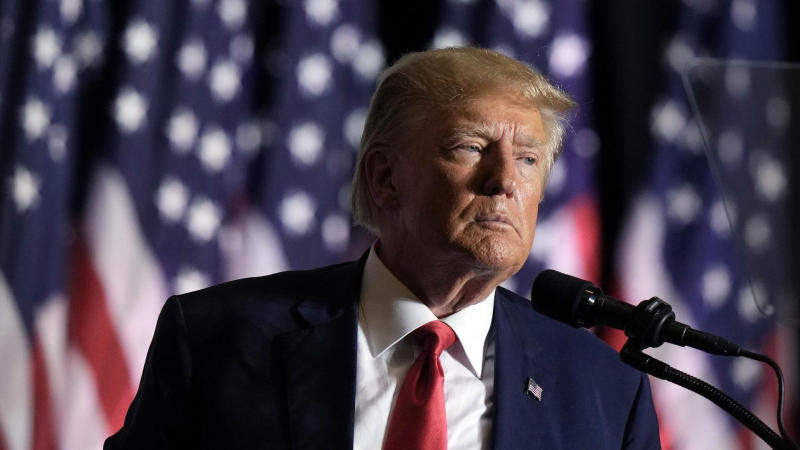 Reuters узнало о планах Трампа на первый день после возвращения в Белый дом