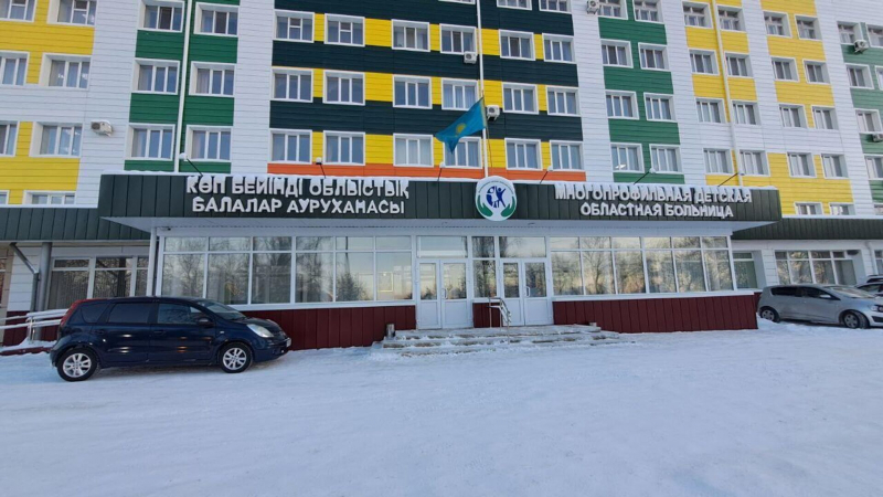 С ножом в глазу! Петропавловские хирурги оперируют трехлетнего малыша