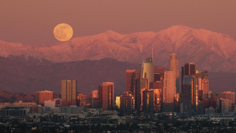 В США объявили предупреждение о цунами после землетрясения в Калифорнии