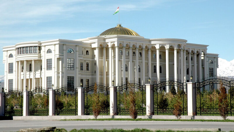 В Таджикистане прошли парламентские выборы