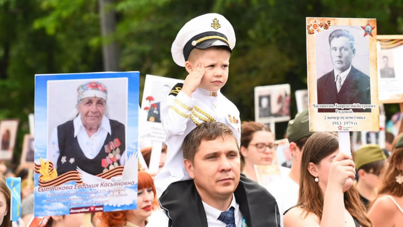 Шествие "Бессмертного полка" прошло в Алматы